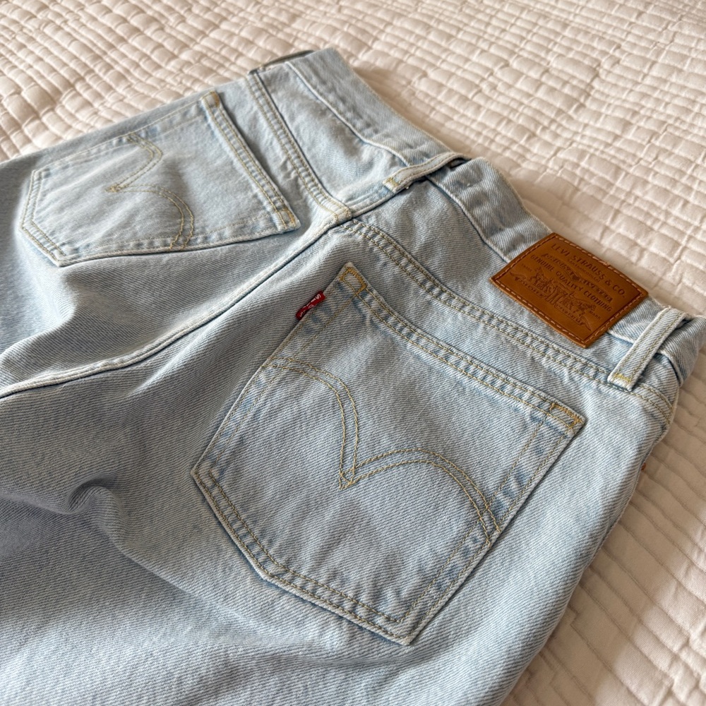 Levi's Wedgie Straight Jeans